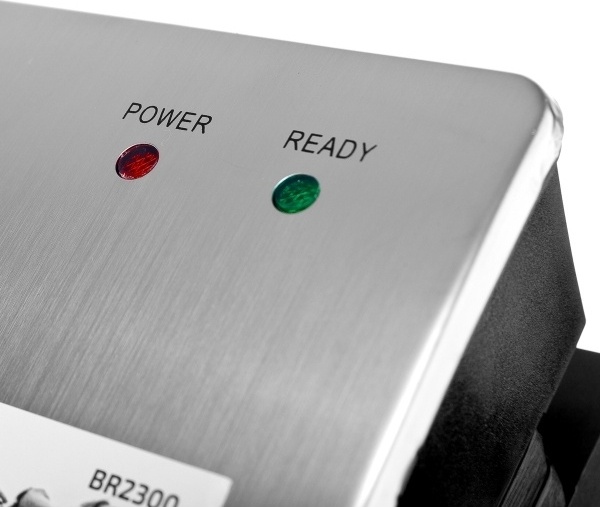 Вафельница BRAYER BR2300 серебристый