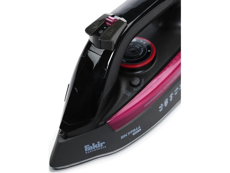 Утюг Fakir Skyfall черный-красный